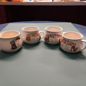 Vintage Soup Mugs (4) Cottagecore Kitsch Countrycore